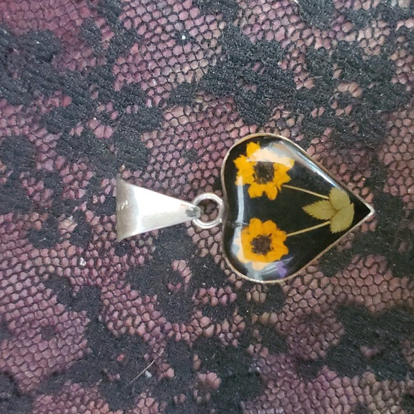 Vintage Jewelry - Vintage 925 Sterling Silver UNIQUE ROSE FLOWER Pendant DW865